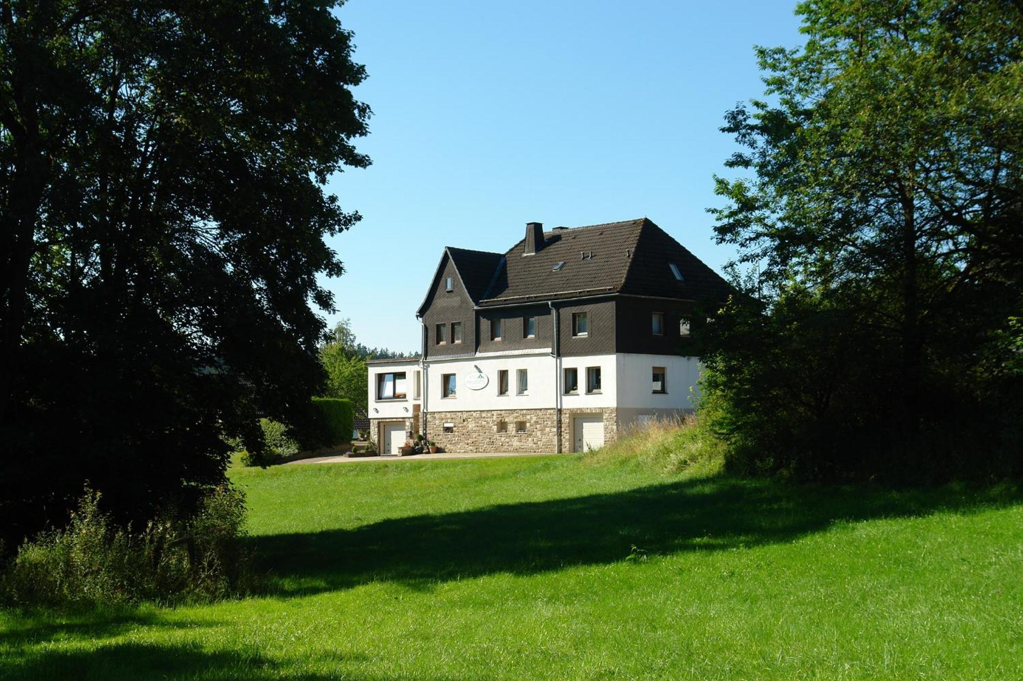 Haus Hesseberg Hotel Medebach Bagian luar foto